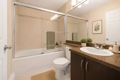 Primary Bathroom Photo of 3 9751 Ferndale Road, Richmond, BC