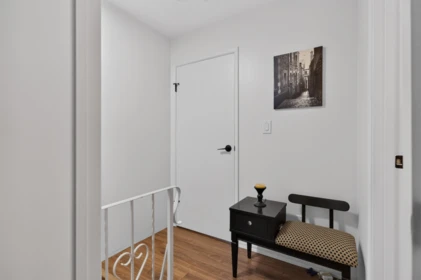 Hallway Photo of 46 32310 Mouat Drive, Abbotsford, BC