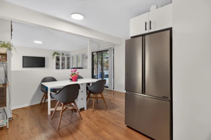 Kitchen Island Photo of 46 32310 Mouat Drive, Abbotsford, BC