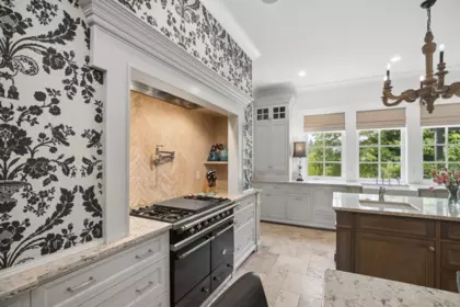 Primary Bathroom Photo of 21041 47 Avenue, Langley, BC