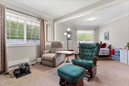 Entry Foyer Photo of 118 1450 Mccallum Road, Abbotsford, BC