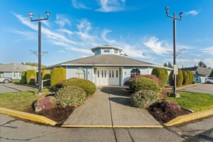 Hot Tub / Spa Photo of 118 1450 Mccallum Road, Abbotsford, BC