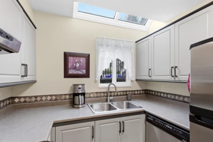 Kitchen Island Photo of 14 2736 Atlin Place, Coquitlam, BC