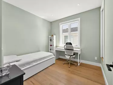 Bedroom 3 Photo of 1324 W 15th Street, North Vancouver, BC