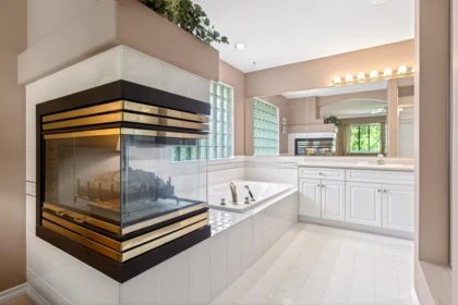 Laundry Room Photo of 1437 Lambert Way, Coquitlam, BC