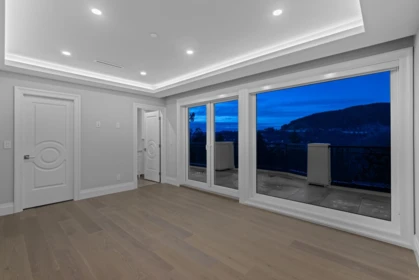 Basement Recreation Room Photo of 5417 Greentree Road, West Vancouver, BC