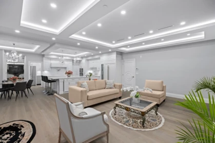 Breakfast Nook Photo of 5417 Greentree Road, West Vancouver, BC