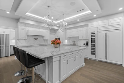 Kitchen Photo of 5417 Greentree Road, West Vancouver, BC