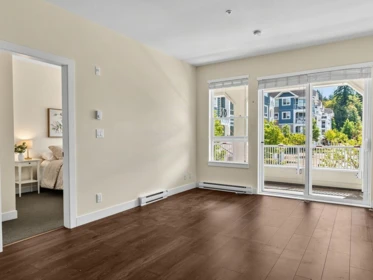 202 16398 64 Avenue, Surrey, BC, Surrey — Apartment/Condo for sale