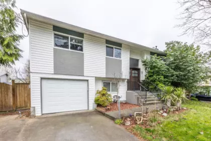 27283 29 Avenue, Langley, BC, Langley — Single Family Residence for sale