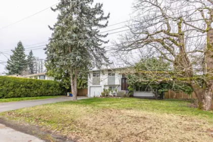 27283 29 Avenue, Langley, BC, Langley — Single Family Residence for sale