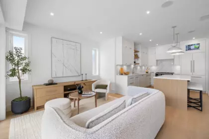 Kitchen Island Photo of A 4260 Sophia Street, Vancouver, BC