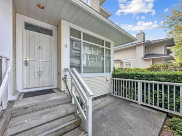 Front Yard Photo of 1 3596 Whitney Place, Vancouver, BC
