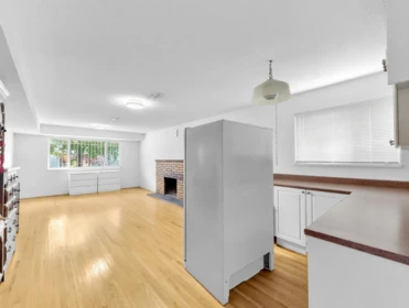 Kitchen Photo of 245 W 63rd Avenue, Vancouver, BC