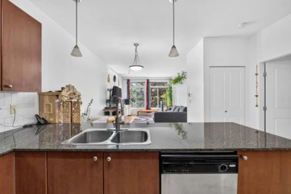Breakfast Nook Photo of 312 15380 102a Avenue, Surrey, BC