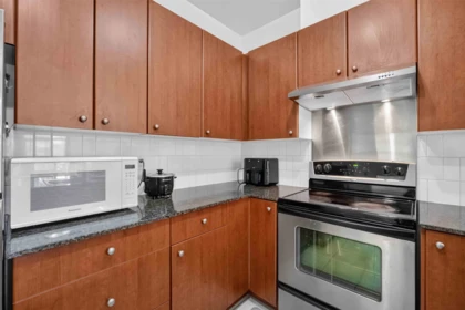 Kitchen Island Photo of 312 15380 102a Avenue, Surrey, BC