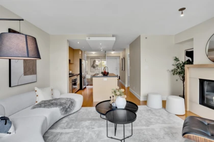 Breakfast Nook Photo of 202 1530 W 8th Avenue, Vancouver, BC