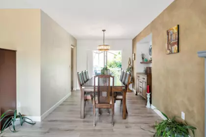 Breakfast Nook Photo of 9275 155 Street, Surrey, BC