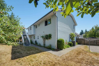 Fitness Center Photo Near 9275 155 Street, Surrey, BC