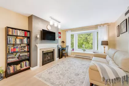 205 6860 Rumble Street, Burnaby, BC, Burnaby — Apartment/Condo for sale