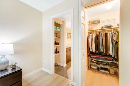 205 6860 Rumble Street, Burnaby, BC, Burnaby — Apartment/Condo for sale
