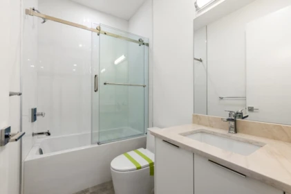 Mudroom Photo of 1 6139 Ashworth Avenue, Burnaby, BC