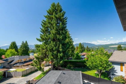 Neighborhood Park Photo Near 1 6139 Ashworth Avenue, Burnaby, BC