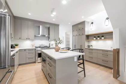 Kitchen Island Photo of 6460 Bruce Street, West Vancouver, BC