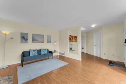 Breakfast Nook Photo of 1267 Finlay Street, White Rock, BC