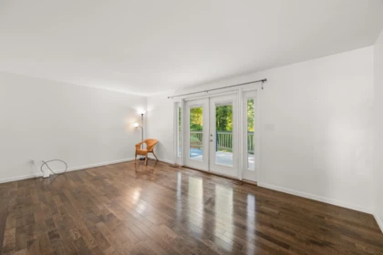 Primary Bedroom Photo of 34388 Russet Place, Abbotsford, BC