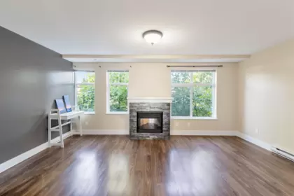 Living Room Photo of 83 15833 26 Avenue, Surrey, BC