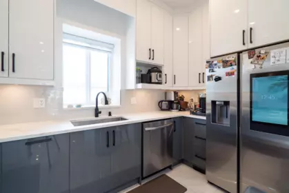 Breakfast Nook Photo of 5675 Laurel Street, Burnaby, BC