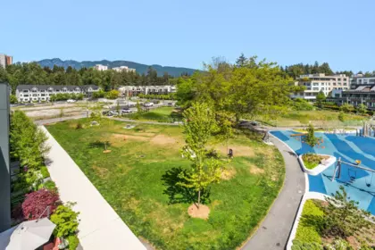 Hot Tub / Spa Photo of 153 2060 Curling Road, North Vancouver, BC
