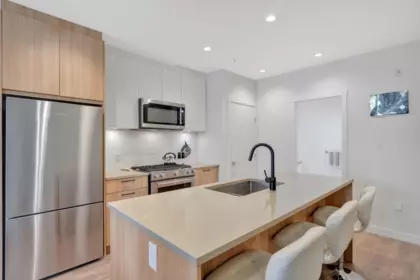 Kitchen Island Photo of 311 707 Como Lake Avenue, Coquitlam, BC