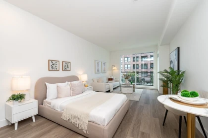 203 422 Lakewood Drive, Vancouver, BC, Vancouver — Apartment/Condo for sale