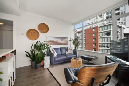 Breakfast Nook Photo of 907 110 Switchmen Street, Vancouver, BC