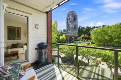 Outdoor Deck Photo of 318 22 E Royal Avenue, New Westminster, BC