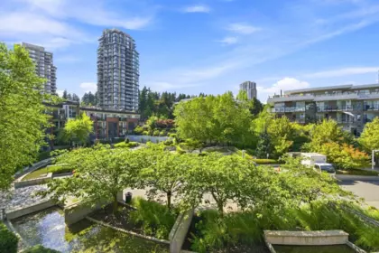 Swimming Pool Photo of 318 22 E Royal Avenue, New Westminster, BC