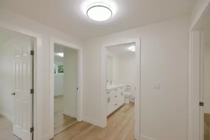 Laundry Room Photo of 5787 Ebbtide Street, Sechelt, BC