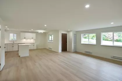Mudroom Photo of 5787 Ebbtide Street, Sechelt, BC