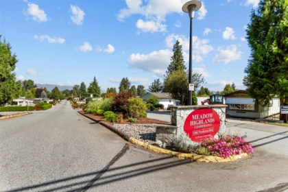 18 11876 Poplar Drive, Pitt Meadows, BC, Pitt Meadows — Manufactured Home for sale