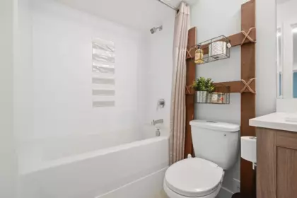 Hallway Photo of 23158 112b Avenue, Maple Ridge, BC