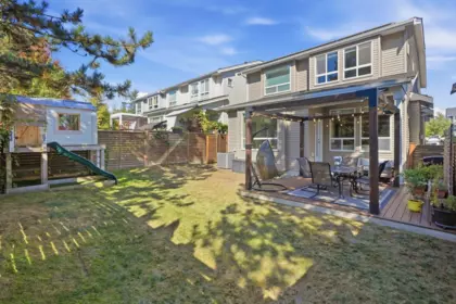 Hot Tub / Spa Photo of 23158 112b Avenue, Maple Ridge, BC