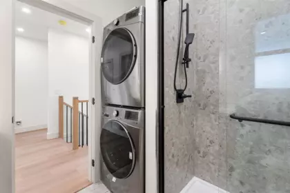 Guest Bathroom Photo of 11365 86 Avenue, Delta, BC