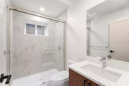 Walk-In Closet Photo of 1 11365 86 Avenue, Delta, BC