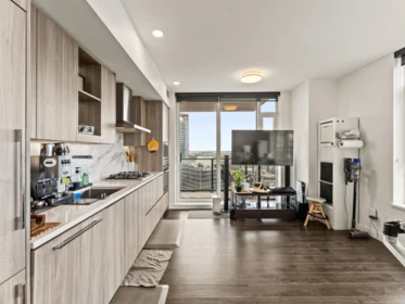 Kitchen Island Photo of 2702 9887 Whalley Boulevard, Surrey, BC