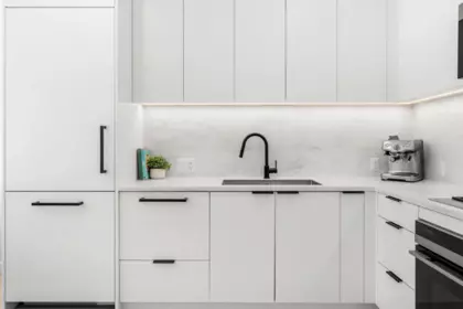 Kitchen Photo of 127 650 E 2nd Street, North Vancouver, BC