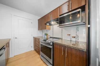 Kitchen Photo of 310 19388 65 Avenue, Surrey, BC