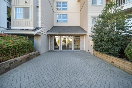 Powder Room Photo of 310 19388 65 Avenue, Surrey, BC