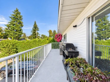 Hallway Photo of 11272 11274 S 88 Avenue, Delta, BC